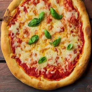 Pizza Margarita (Mediana)