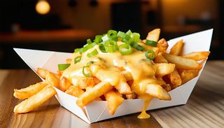 Пържени картофи със сирене (350г)