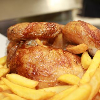 Pollo 1/2 con patatas