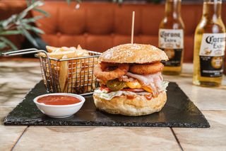 ბარბექიუ ხახვა ბურგერი