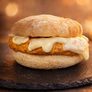 Tortimol Chorizero: tortilla de chorizo y San Simón fundido