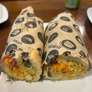 Bocata de Gambas y Calamares