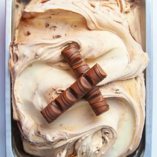 Helado de Kinder Bueno  (1/2 Litro)