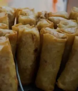 Involtini di primavera con gamberi e calamari - 2 pezzi