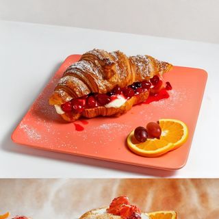 Круассан с ягодным джемом  240 гр