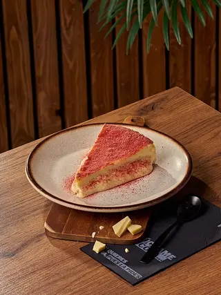 Strawberry White