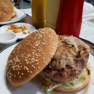Hamburguesa Clásica