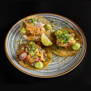 Tacos Carnitas de Frango