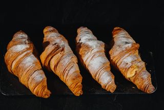 Croissant box