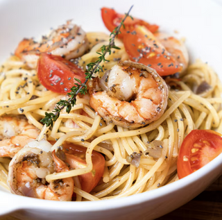 Spaghetti Nórdico Al Vodka Con Salmón Y Langostinos
