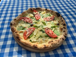 Пица Формаджи (450 гр.)