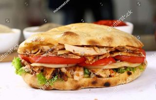 Шаурма в булочці з телятиною XL