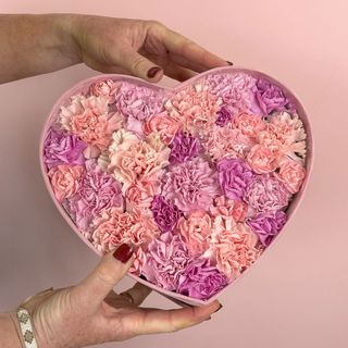 MERAKI. Centro de flores frescas