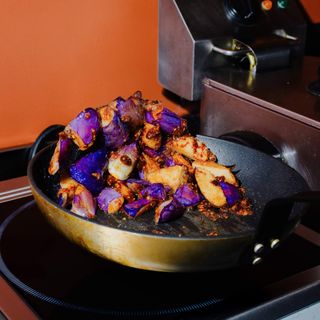 Melanzane saltate + Riso Gelsomino + Side + Bevanda