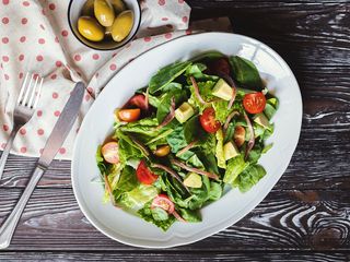 Зелений салат з анчоусами (220g)