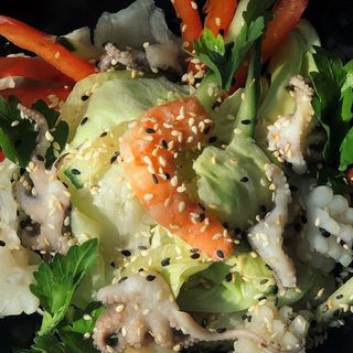 З морепродуктами (190г)