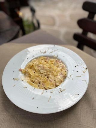 Паста със сос Карбонара (300г)