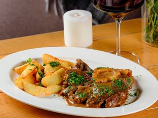 Особуко з пряною картоплею (350g)