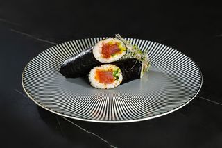 Handroll z tuńczykiem