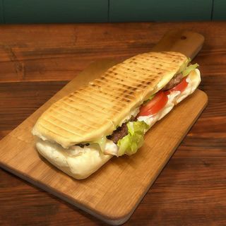 Hamburger 1 + Lattina Coca-Cola