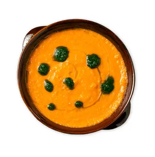 Gazpacho di pomodoro con crema di basilico