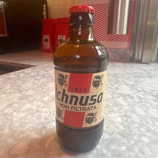 Cerveza Ichnusa