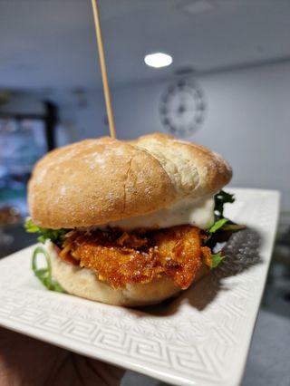 Hamburguesa De Pollo rebozado
