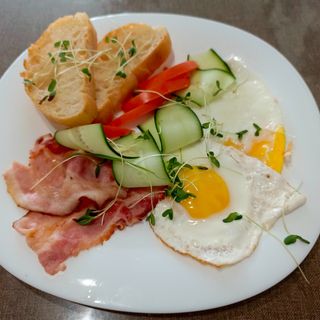 Сніданок Класичний (200гр)