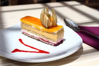Light mango cake