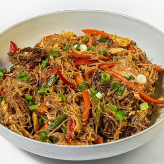 Нудли с телешко и манатарки 400 г