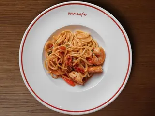 Спагеті з креветкою (320g)