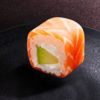 Maki rolls saumon avocat fromage x4