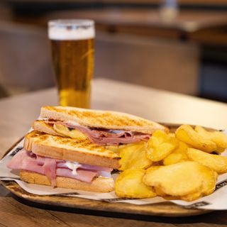 Sándwich Mixto Trufado