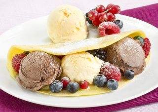 Crepes con gelato o yogurt