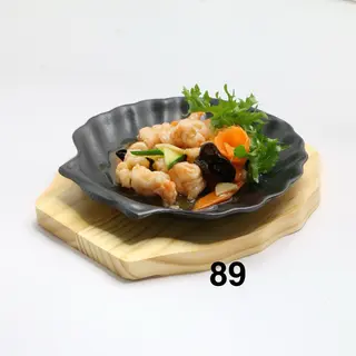 89. Gamberi con verdure alla piastra