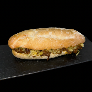 Bocadillo de ternera mechada 