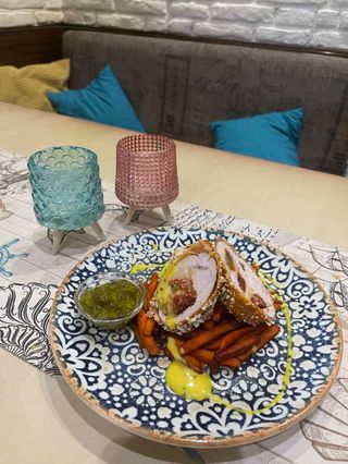 Пилешка руладина с хрупкава коричка (400г)