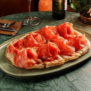 Pinsa salami Ventricina picanti