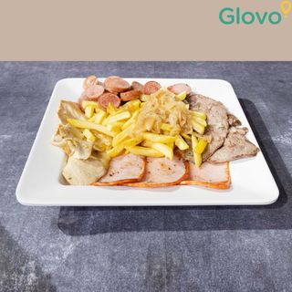 Medio Combinado Croquetas 3 