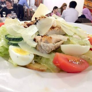 Мангал салатаси з курячим м’ясом (250 г)