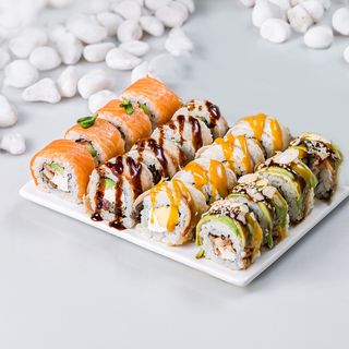 Микс Унаги мини (16бр 560г)