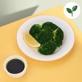 Броколі з цитриною та бальзамічним соусом