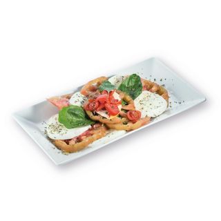 Assaje caprese salad