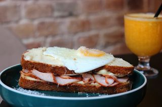 Крок мадам із шинкою