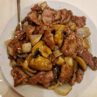 Ternera con salsa de ostras