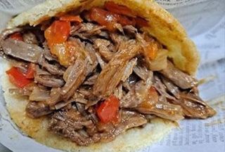 Arepa De Carne Mechada