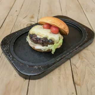 Burger A La Brasa
