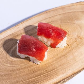Nigiri De Atún (2 Uds.)