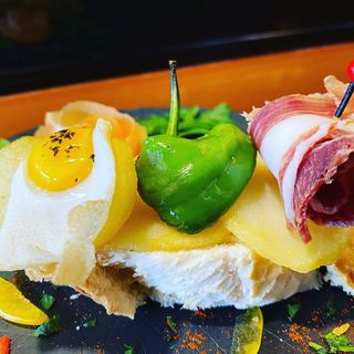 Pincho Serranito