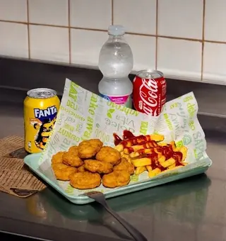 Menú Infantil Nuggets